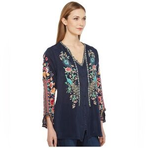 Johnny Was Sable Blouse Peacock Embroidery in Navy Blue size Large